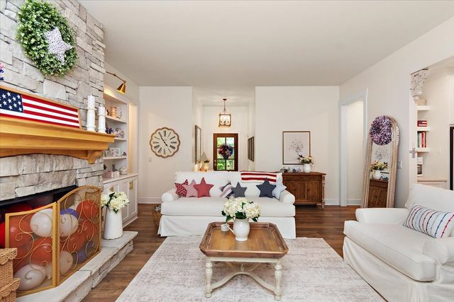 555 Station Cir, Tullahoma, TN 37388