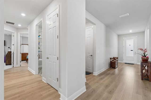31407 WESTBURY ESTATES AVENUE, Wesley Chapel, FL 33545