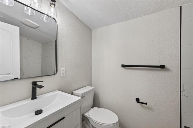 6525 Pugh ST, Norfolk, VA 23513