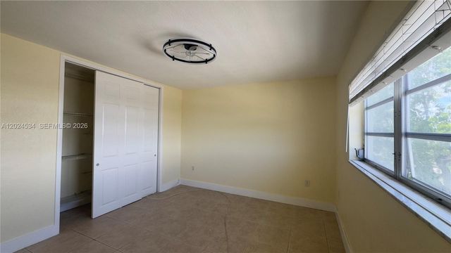 12890 NE 8th Avenue 302, North Miami, FL 33161