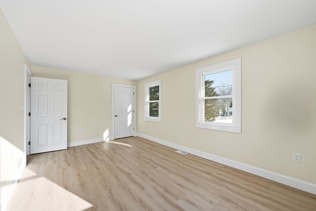 9 Pinegrove, Billerica, MA 01821