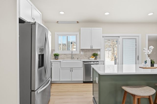 9 Pinegrove, Billerica, MA 01821