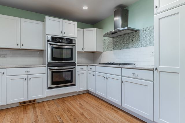 26815 W Nippersink Road, Ingleside, IL 60041