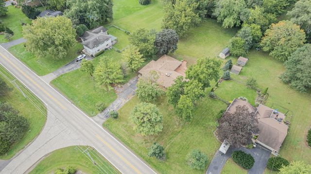 26815 W Nippersink Road, Ingleside, IL 60041