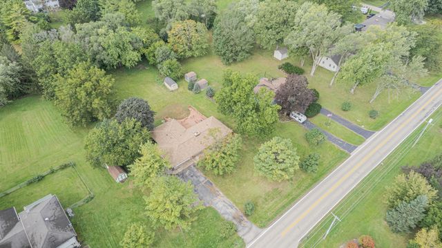26815 W Nippersink Road, Ingleside, IL 60041