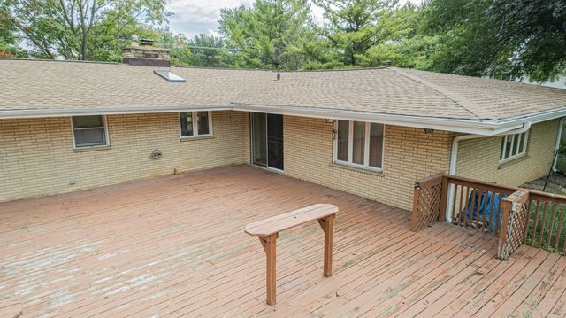 26815 W Nippersink Road, Ingleside, IL 60041