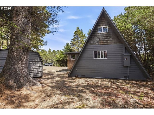 5980 EL MAR Ave, Lincoln City, OR 97367