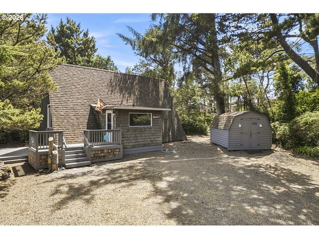 5980 EL MAR Ave, Lincoln City, OR 97367