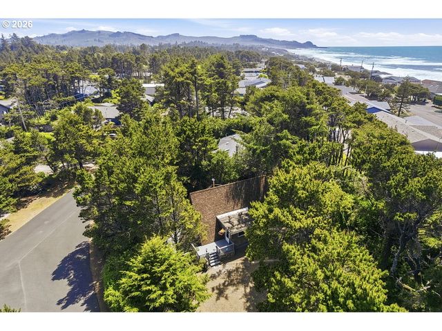 5980 EL MAR Ave, Lincoln City, OR 97367