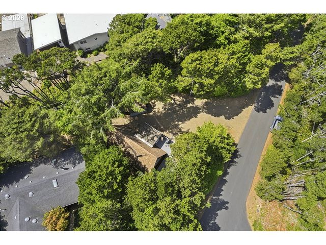 5980 EL MAR Ave, Lincoln City, OR 97367