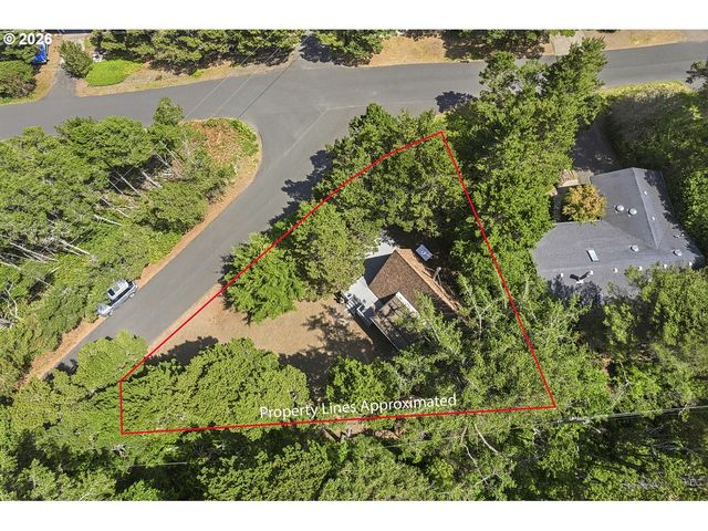 5980 EL MAR Ave, Lincoln City, OR 97367