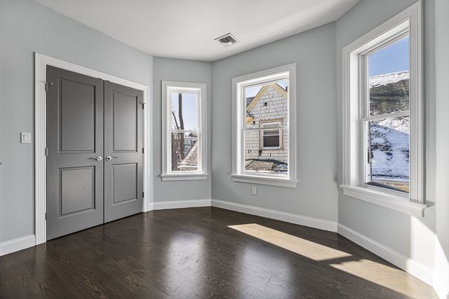 83 Centre St 2, Boston, MA 02124