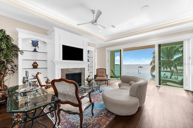 511 BAYVIEW DRIVE, Holmes Beach, FL 34217