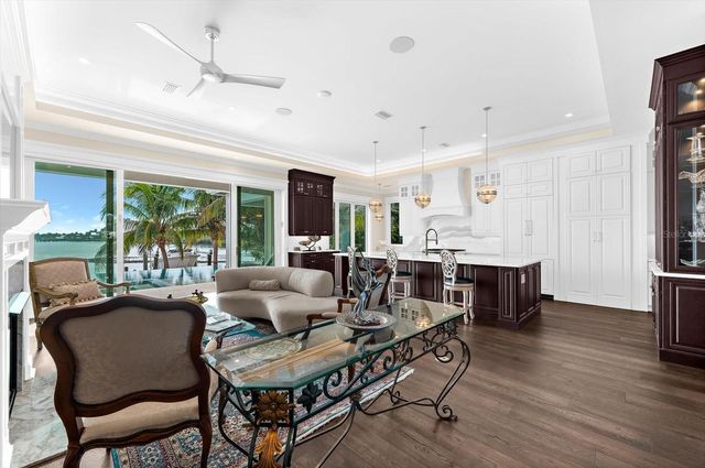 511 BAYVIEW DRIVE, Holmes Beach, FL 34217