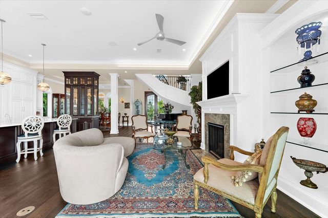 511 BAYVIEW DRIVE, Holmes Beach, FL 34217