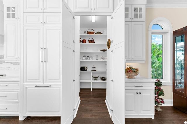 511 BAYVIEW DRIVE, Holmes Beach, FL 34217