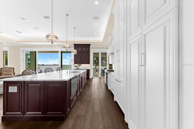 511 BAYVIEW DRIVE, Holmes Beach, FL 34217