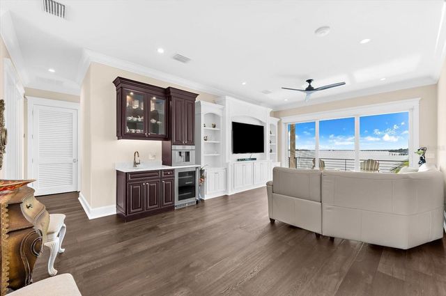 511 BAYVIEW DRIVE, Holmes Beach, FL 34217