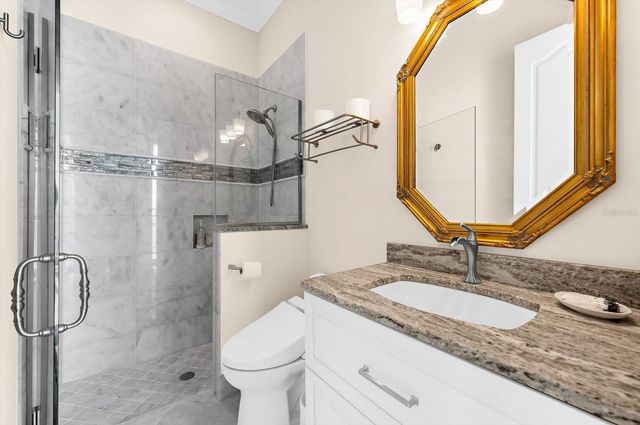 511 BAYVIEW DRIVE, Holmes Beach, FL 34217