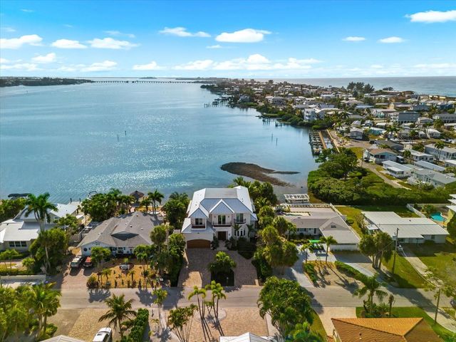 511 BAYVIEW DRIVE, Holmes Beach, FL 34217