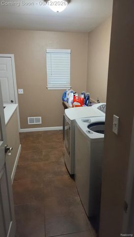 417 Shana Drive, Canton Charter Township, MI 48187