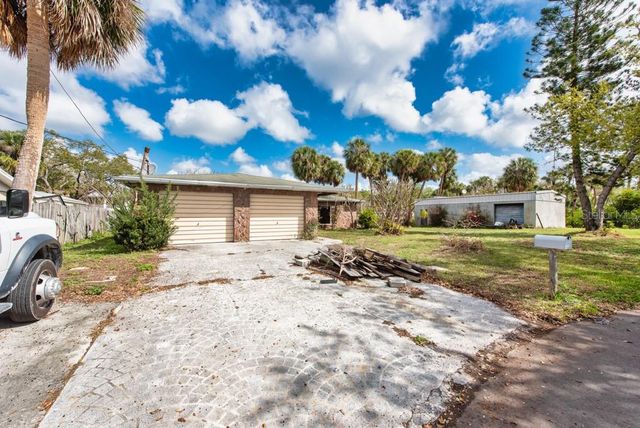 8848 W MILLPOINT ROAD, Riverview, FL 33578