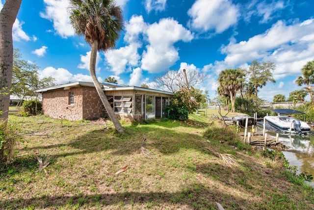 8848 W MILLPOINT ROAD, Riverview, FL 33578