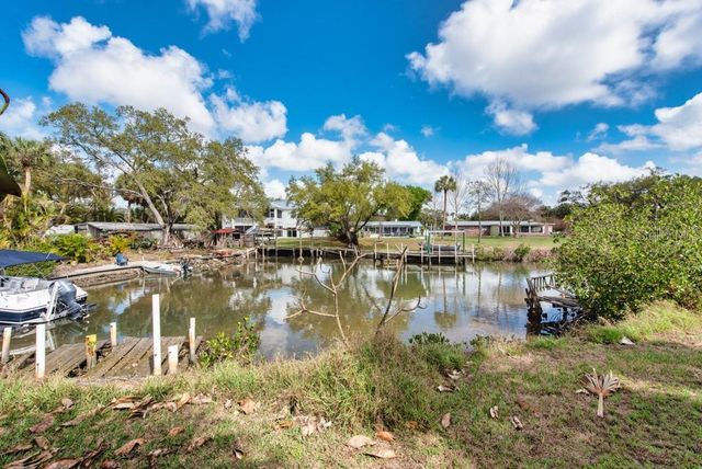 8848 W MILLPOINT ROAD, Riverview, FL 33578