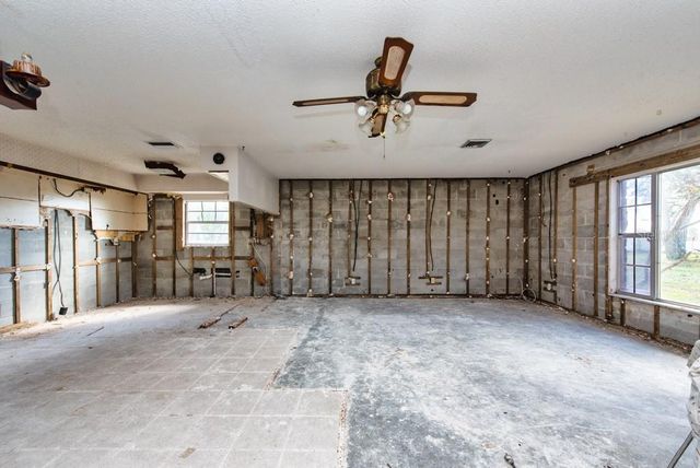 8848 W MILLPOINT ROAD, Riverview, FL 33578