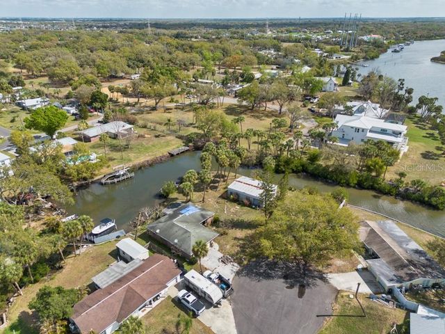 8848 W MILLPOINT ROAD, Riverview, FL 33578