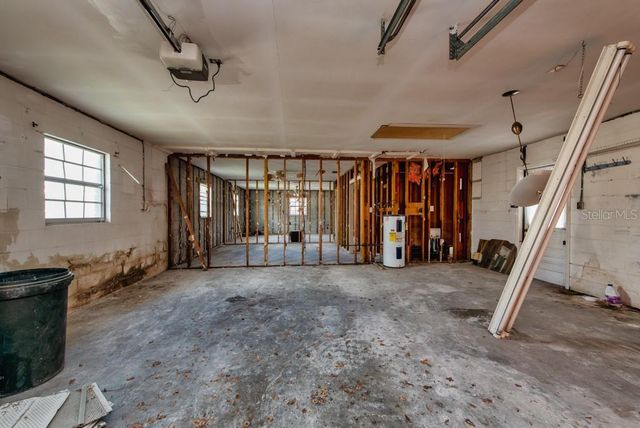 8848 W MILLPOINT ROAD, Riverview, FL 33578