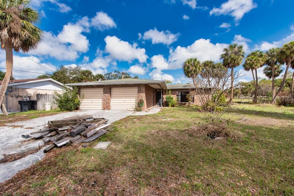 8848 W MILLPOINT ROAD, Riverview, FL 33578