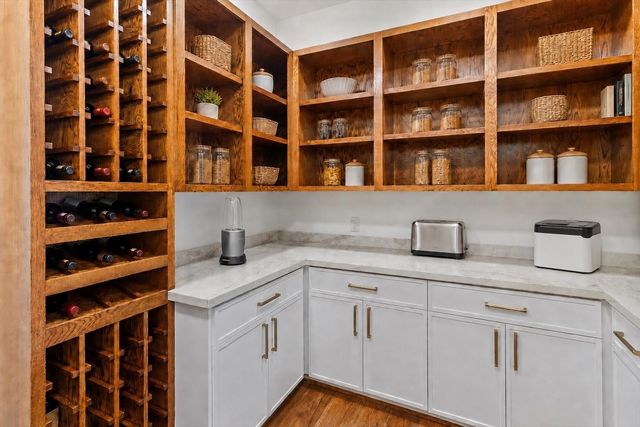 6146 Sugar Hill Drive, Houston, TX 77057