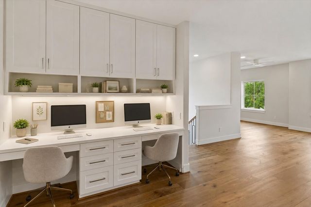 6146 Sugar Hill Drive, Houston, TX 77057