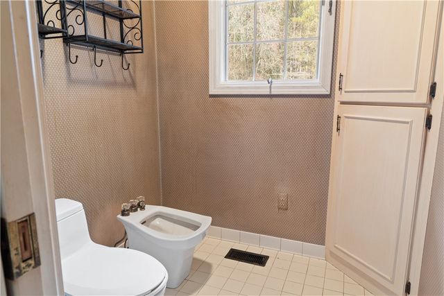 629 Seed Farm Road, Westminster, SC 29693