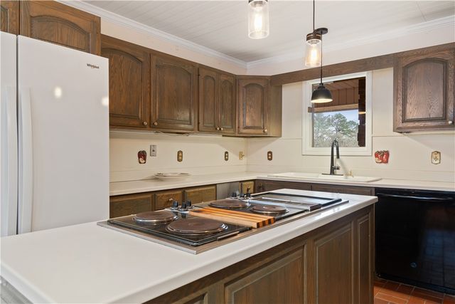 629 Seed Farm Road, Westminster, SC 29693