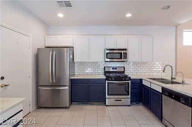 7876 Territorial Street, Las Vegas, NV 89149