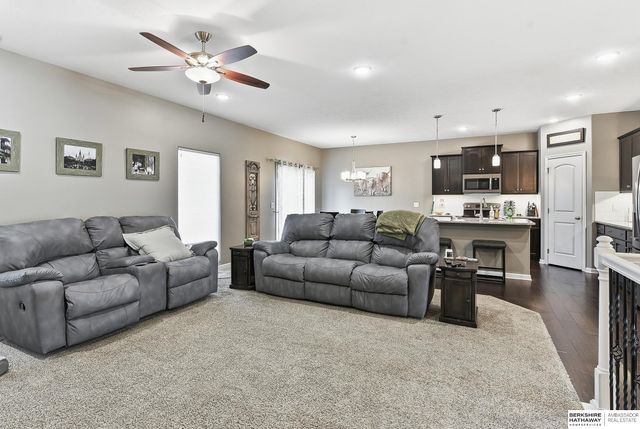 8502 S 169th Street, Omaha, NE 68136