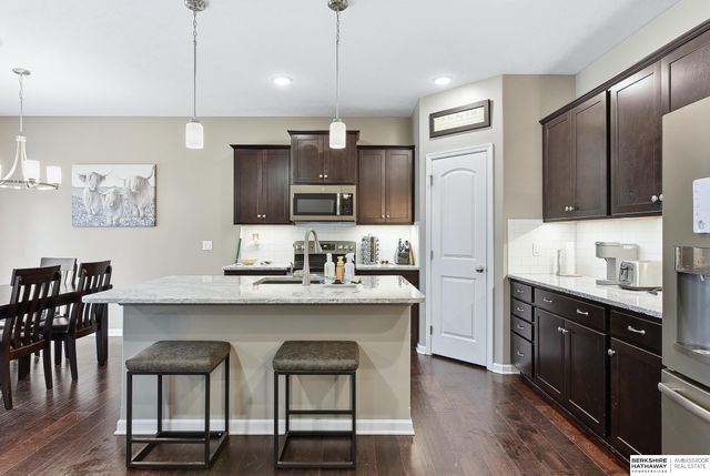 8502 S 169th Street, Omaha, NE 68136