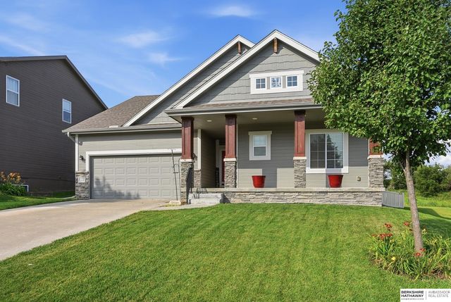 8502 S 169th Street, Omaha, NE 68136