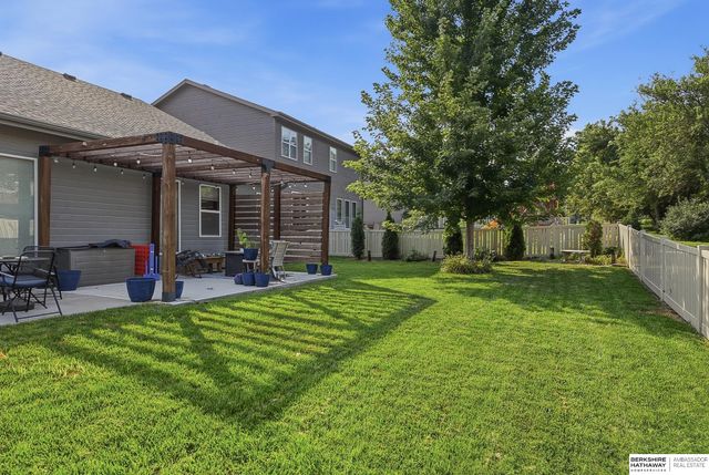 8502 S 169th Street, Omaha, NE 68136