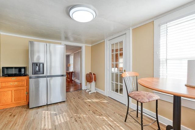 22 S Main St, Duncan, SC 29334