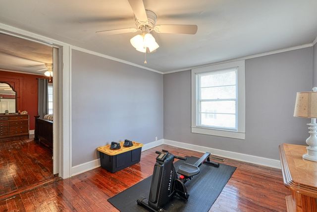 22 S Main St, Duncan, SC 29334