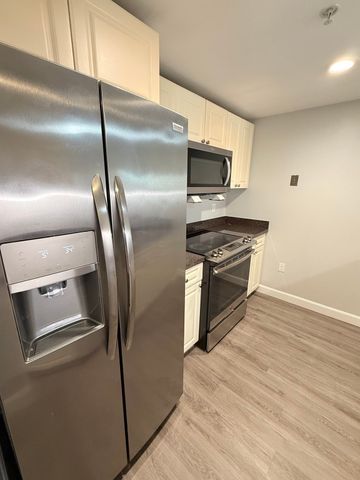 1 Nassau Street 409, Boston, MA 02111