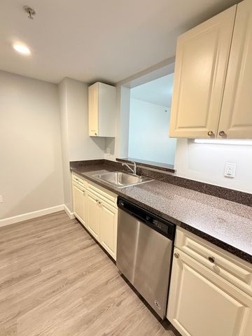 1 Nassau Street 409, Boston, MA 02111