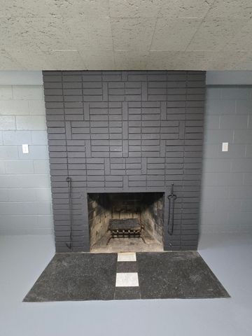 84 Greenwich Rd, Ware, MA 01082