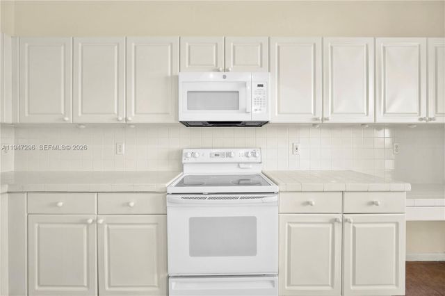 2346 SW 164th Ave, Miramar, FL 33027