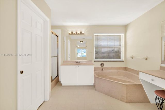 2346 SW 164th Ave, Miramar, FL 33027