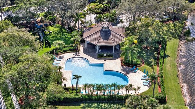 2346 SW 164th Ave, Miramar, FL 33027