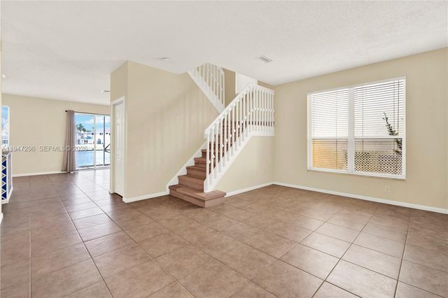 2346 SW 164th Ave, Miramar, FL 33027